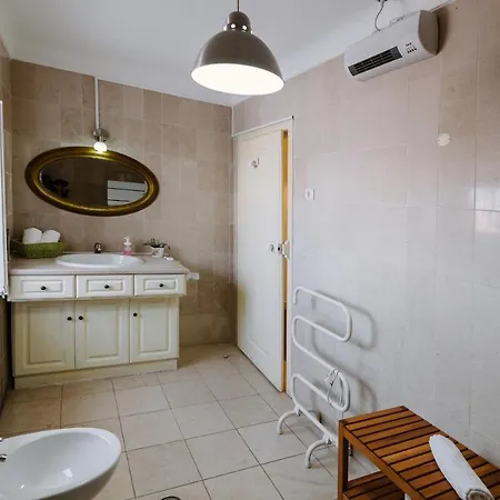 Casa Antonio Moreira 公寓 *